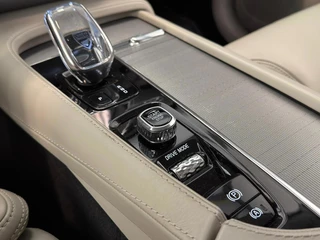 Volvo XC90 – thumbnail 22