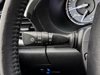 Toyota Hilux – thumbnail 29