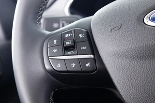 Ford Kuga – thumbnail 29