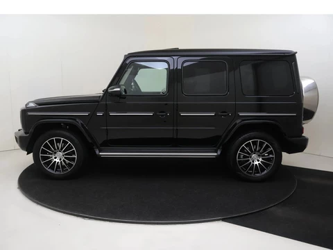 Mercedes-Benz G-Klasse 400 d 330pk / vaste prijs rijklaar € 179.945 marge / 1e eigenaar / originele Nederlandse auto / AMG line / V6 automaat / trekhaak 3500 kg / Premium Plus / lease vanaf €