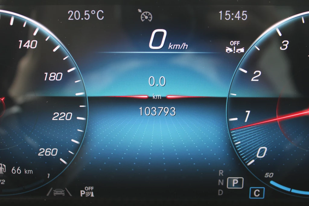 Mercedes-Benz CLA – foto 22