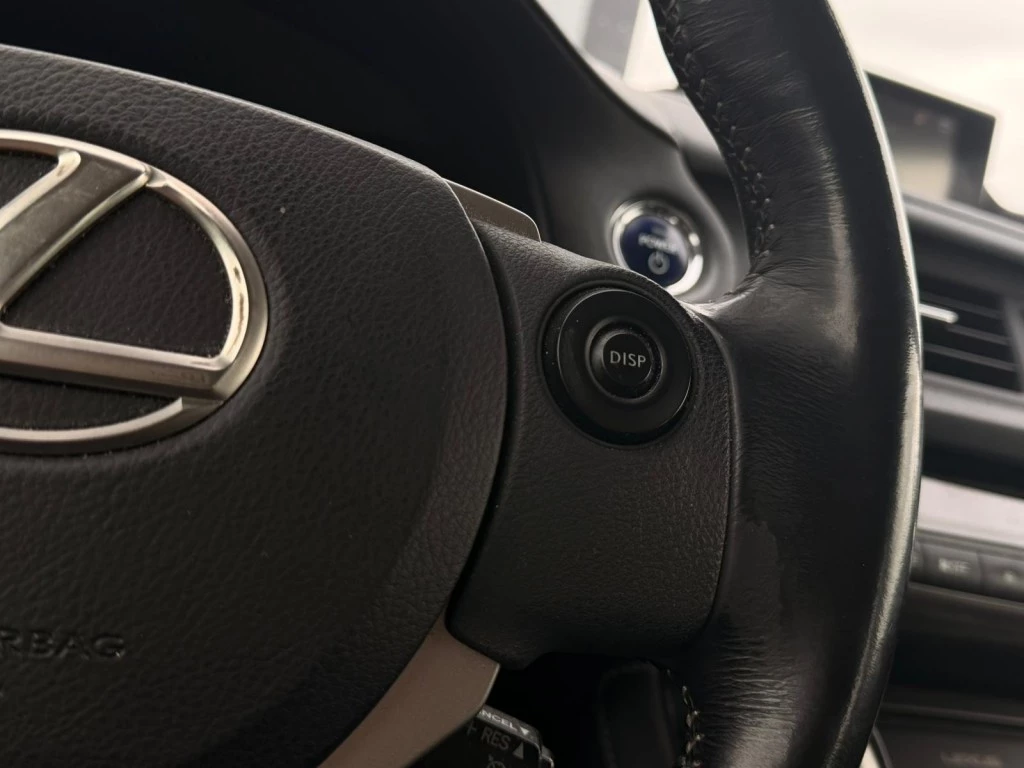 Lexus CT – foto 12