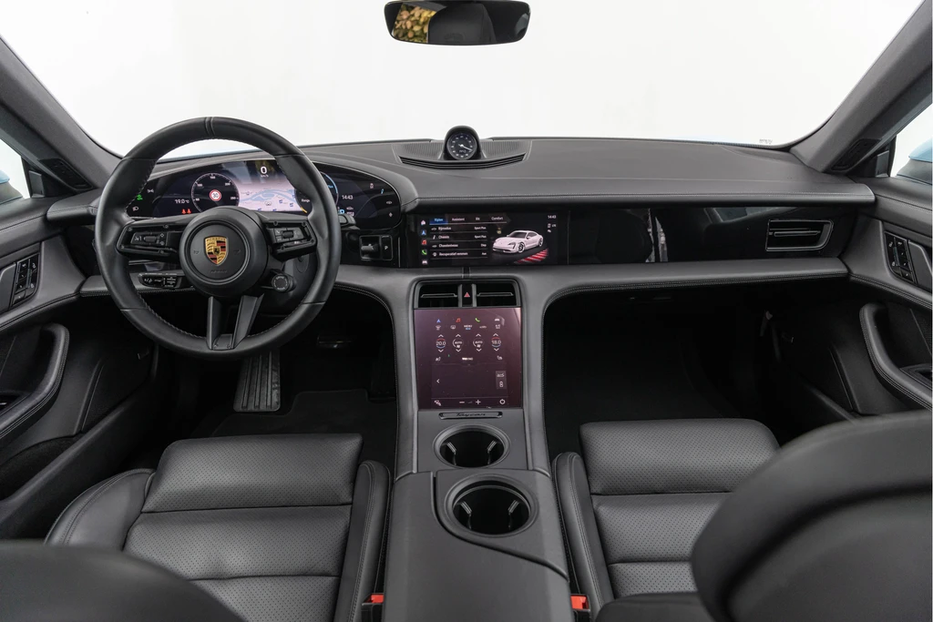 Porsche Taycan – foto 14
