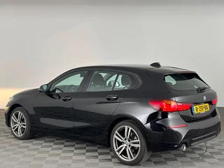 BMW 1 Serie – thumbnail 1