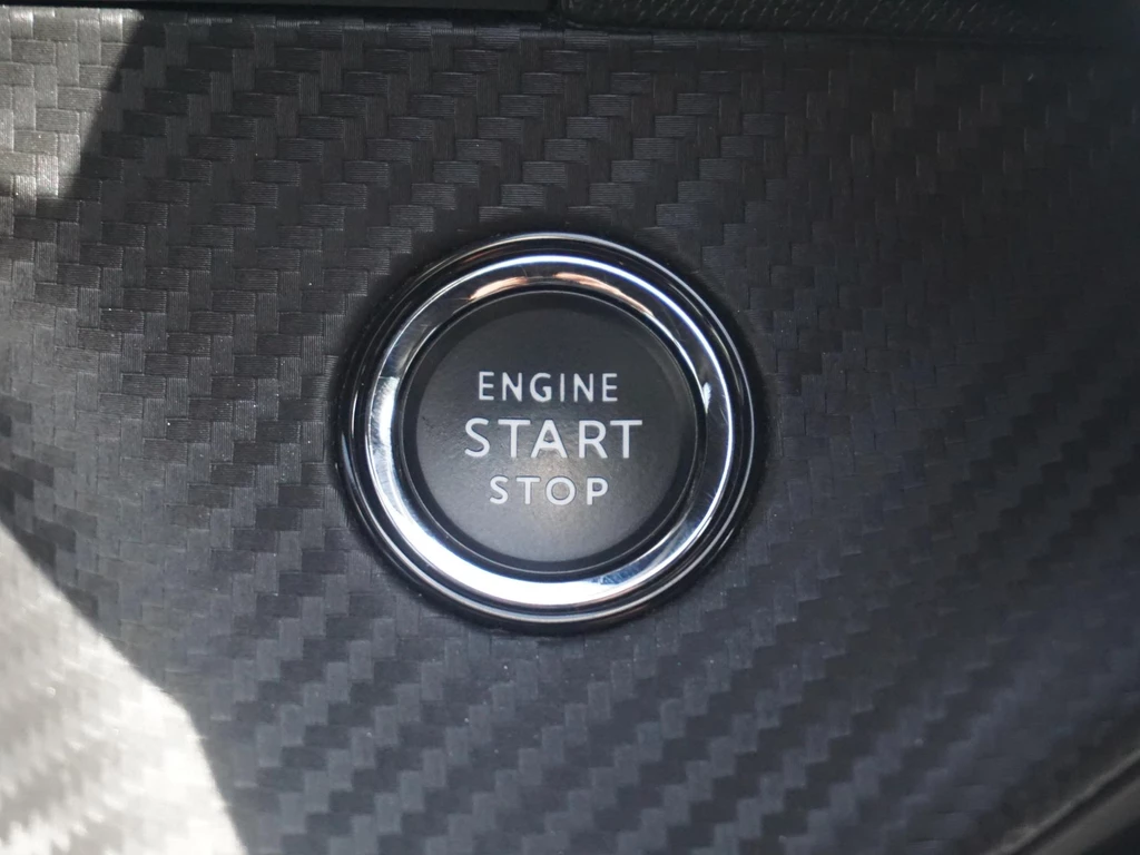 Peugeot e-2008 – foto 24