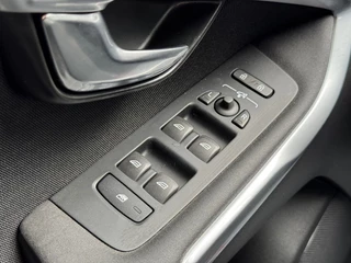 Volvo V40 – thumbnail 10