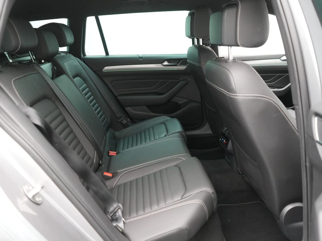 Volkswagen Passat – foto 51
