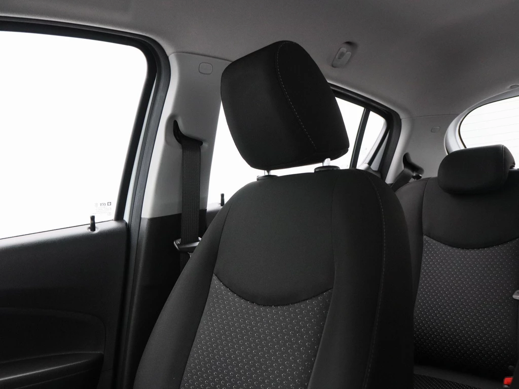 Opel KARL – foto 26
