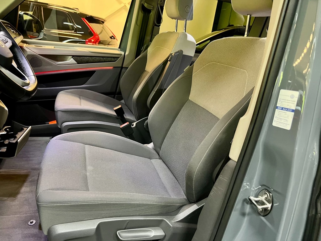 Volkswagen Multivan – foto 17