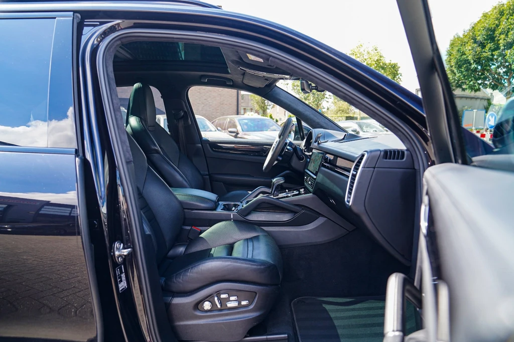 Porsche Cayenne – foto 24