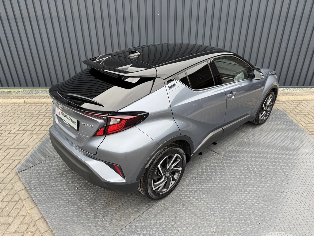 Toyota C-HR – foto 8