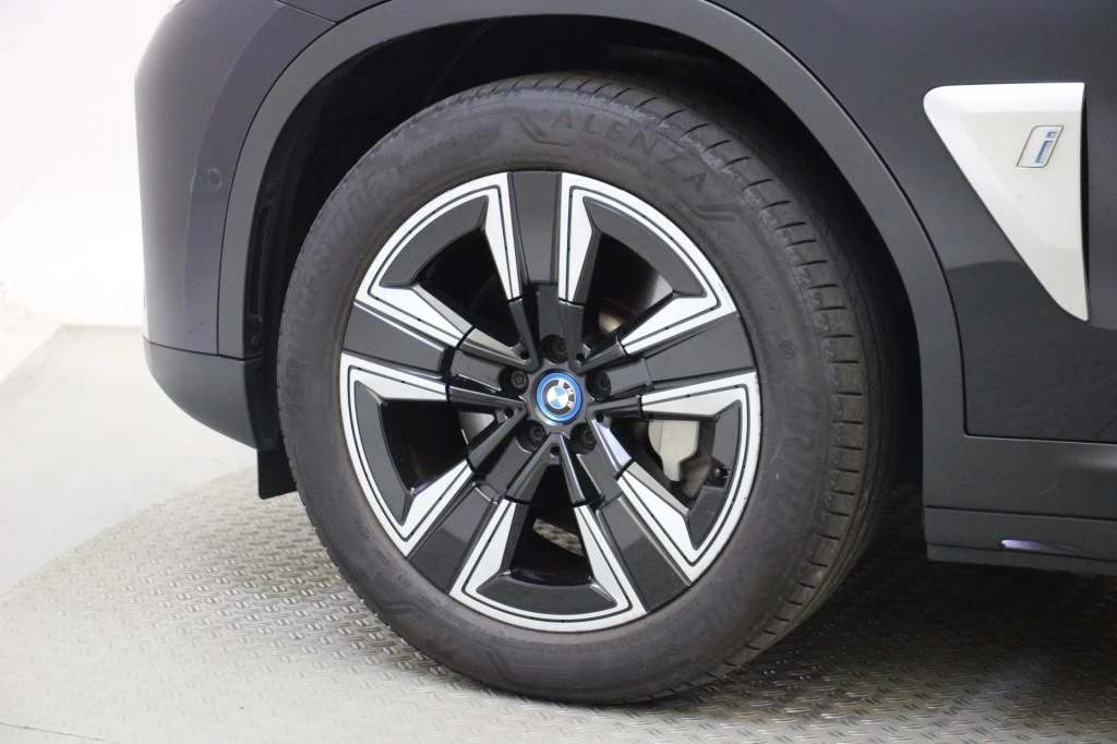 BMW iX3 – foto 40