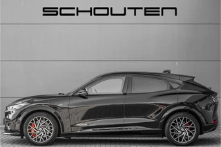 Ford Mustang Mach-E – thumbnail 3