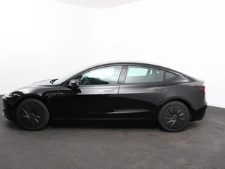 Tesla Model 3 – thumbnail 2