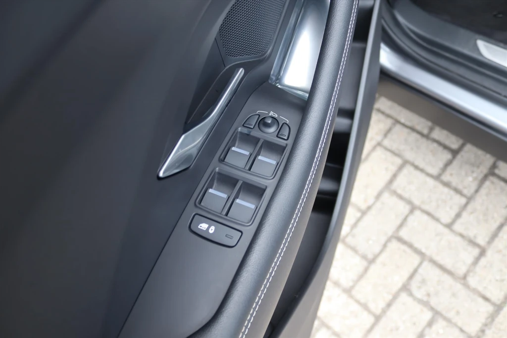 Jaguar E-PACE – foto 47