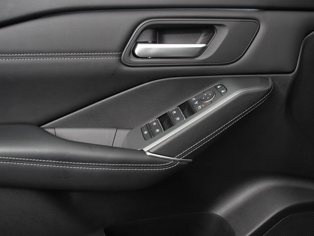 Nissan QASHQAI – foto 12