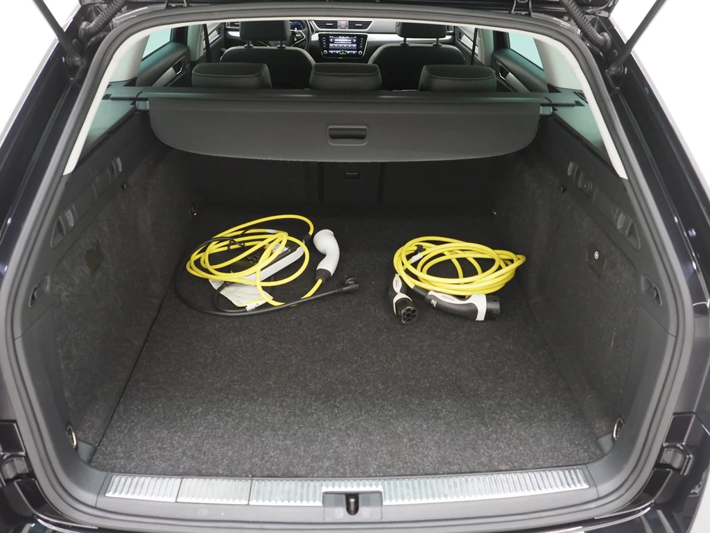 Škoda Superb – foto 36