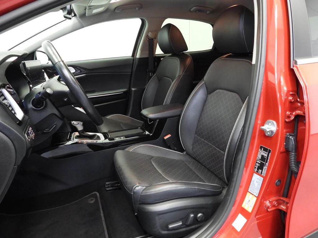 Kia XCeed – foto 32