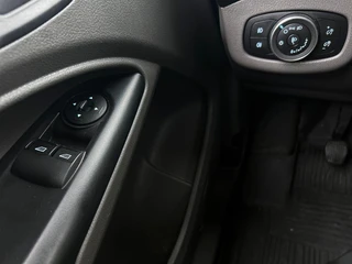 Ford Transit Connect – thumbnail 29