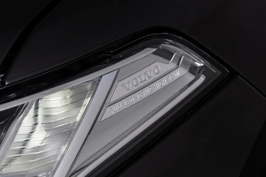 Volvo XC90 – foto 61