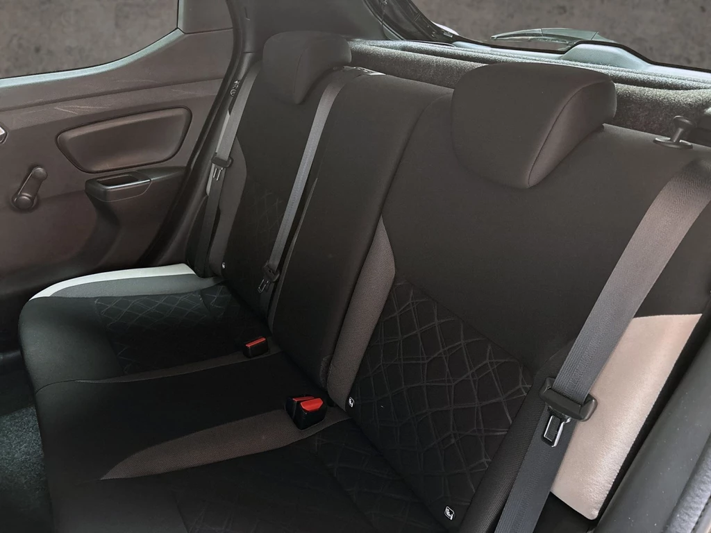 Nissan Micra – foto 12