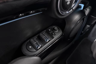 MINI Cooper – thumbnail 16