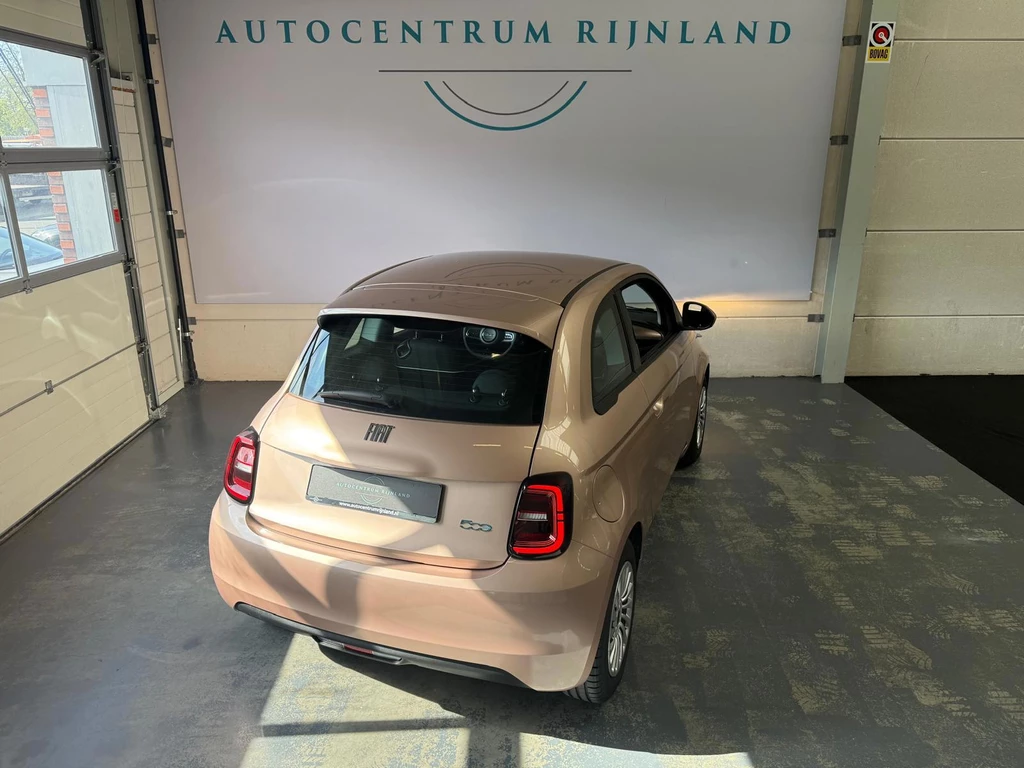 Fiat 500e – foto 8