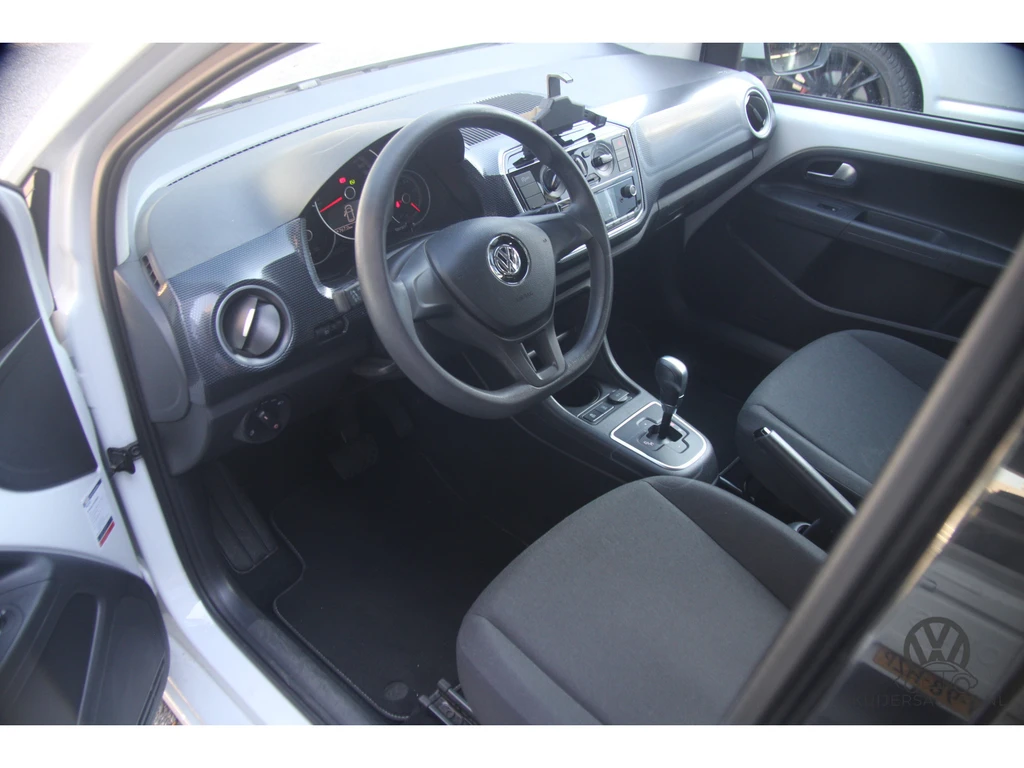 Volkswagen up! – foto 8