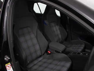 Volkswagen Golf – thumbnail 35